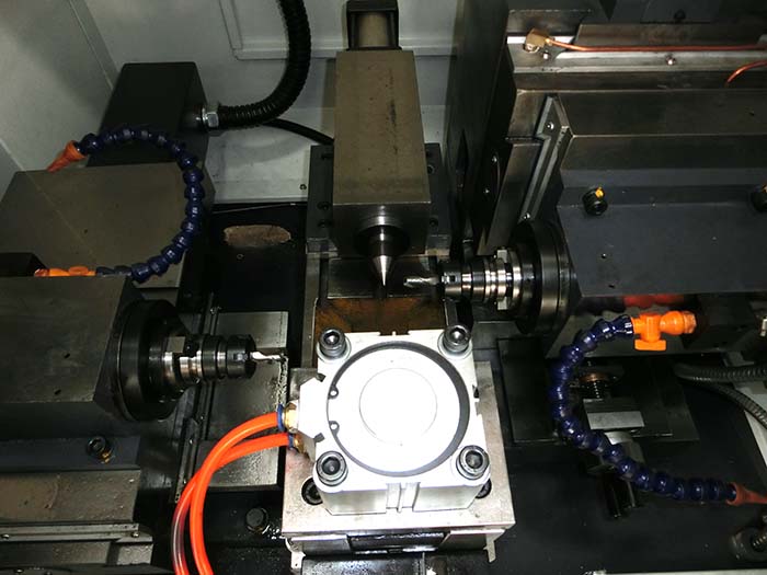 ZY-50數控銑鑽(zuàn)攻專用機床(chuáng)内部圖